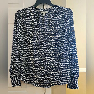 Ryegrass Womens Blouse Navy Heart Pattern 1X Plus Size NWT